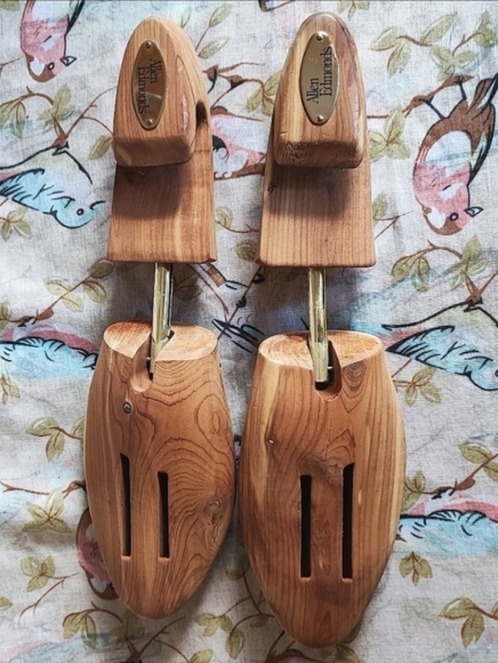 Allen Edmonds Wooden Cedar? Men's Wood Shoe Stretcher Form Size Large Adjustable